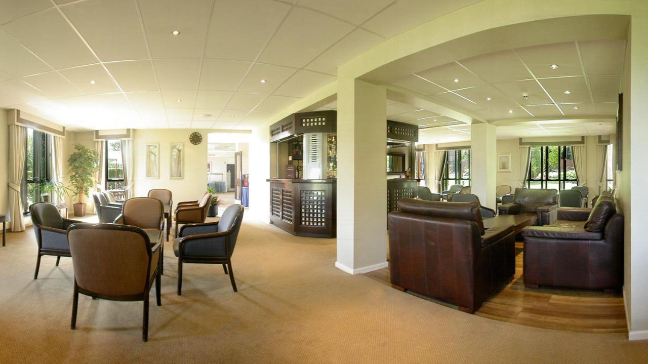 Lane End Hotel Хай Уикъмб Екстериор снимка